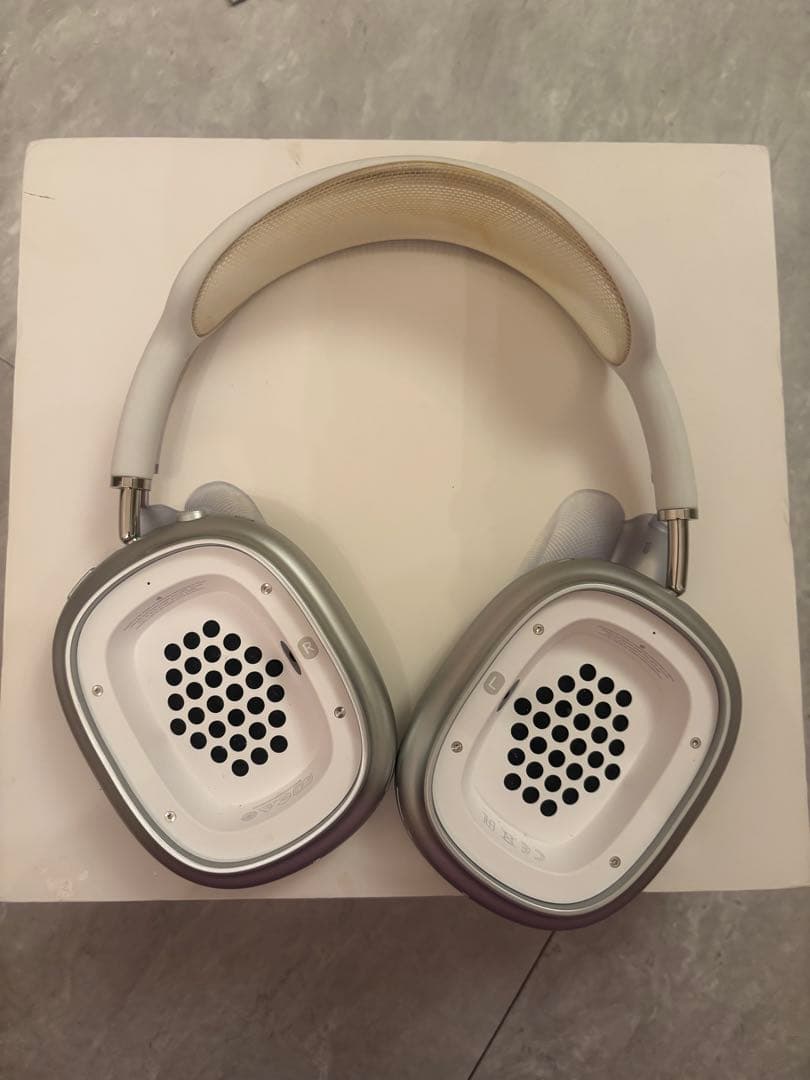 Apple AirPods Max ワイヤレスヘッドホン