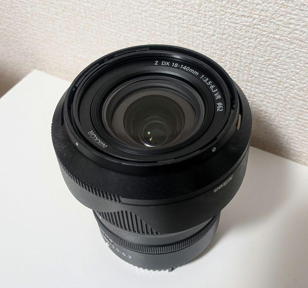 Nikon DX 18-140mm おまけ付き