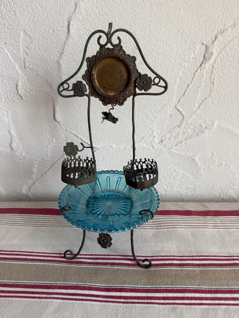 フランスアンティーク オブジェ　ガラスとワイヤーワークのキャンドルホルダー