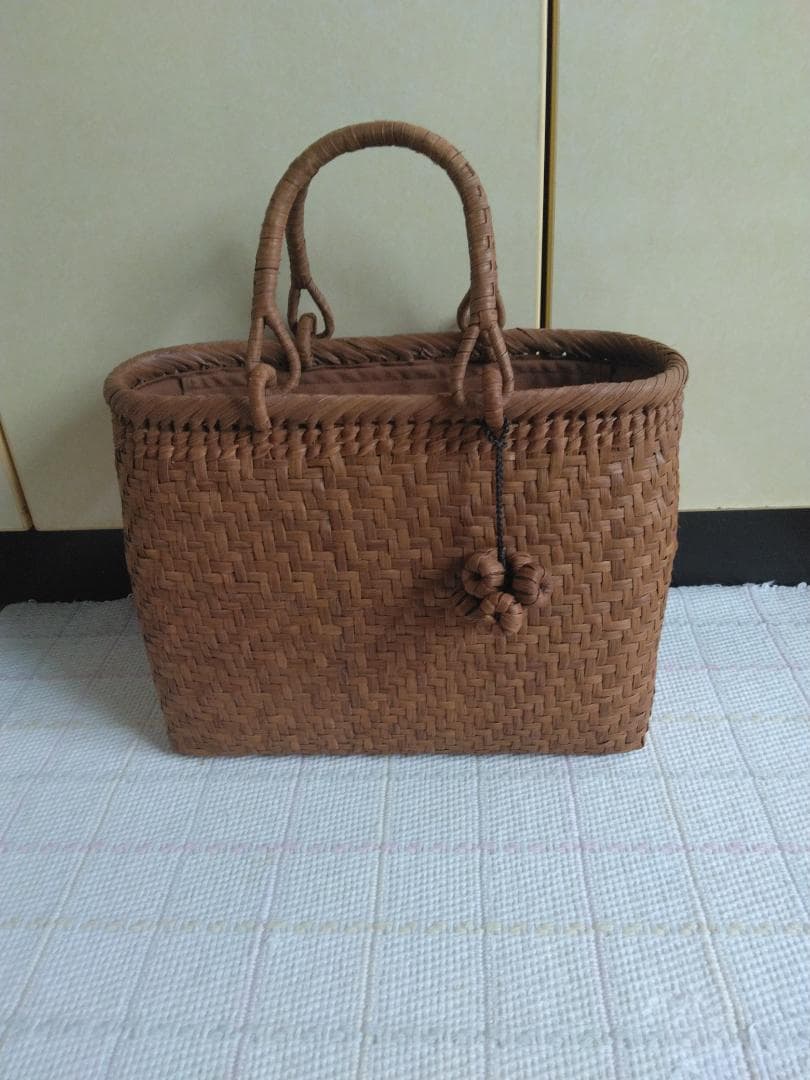 山ぶどうかごバッグ