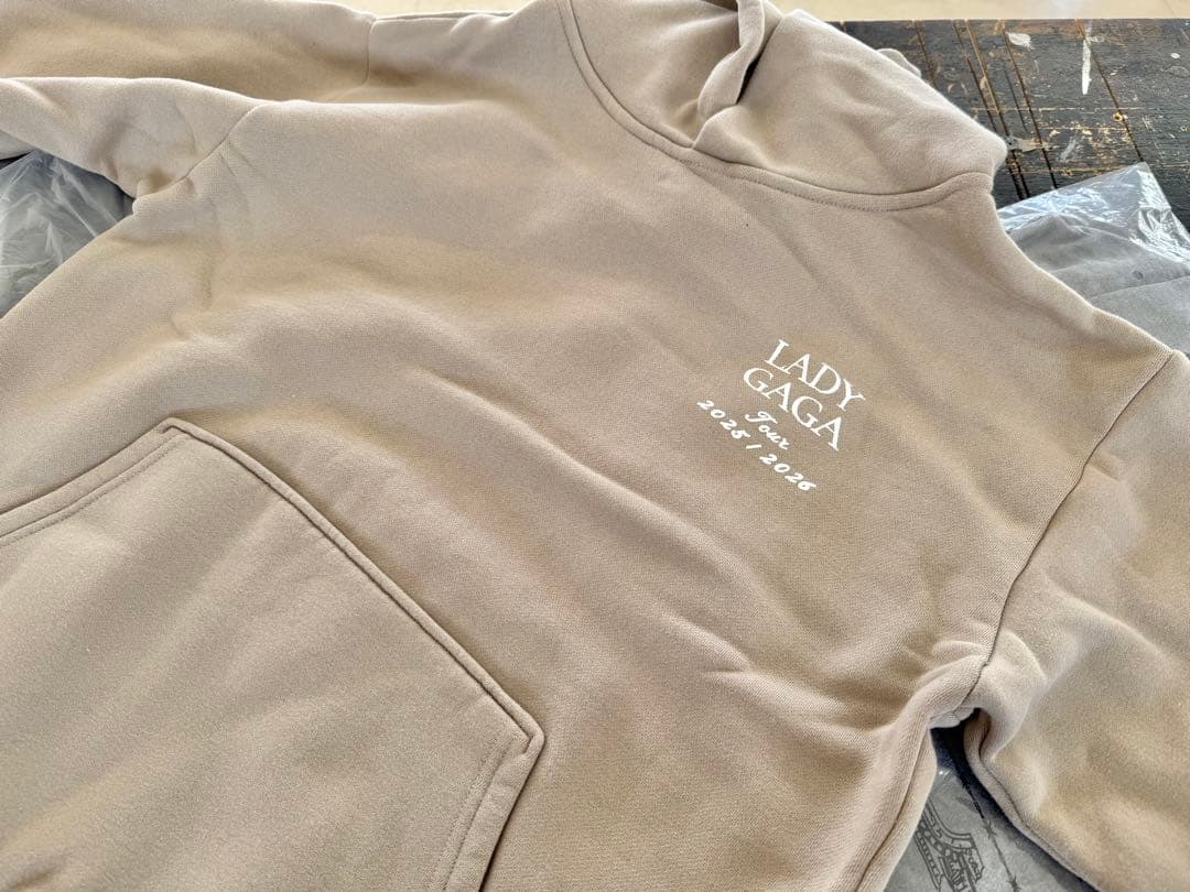 Y.I様　レディーガガ　パーカー　サイズS x1 Lx1