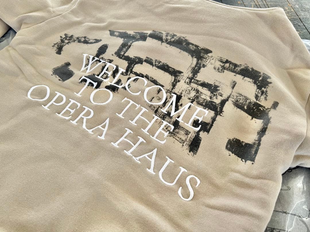 Y.I様　レディーガガ　パーカー　サイズS x1 Lx1