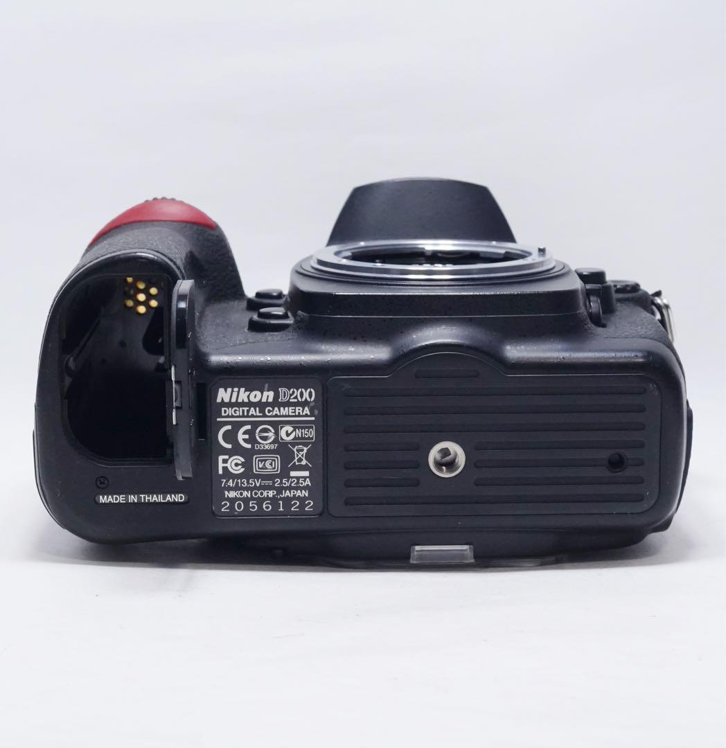 動作確認済 極美品 Nikon D200 ボディ デジタル一眼レフ