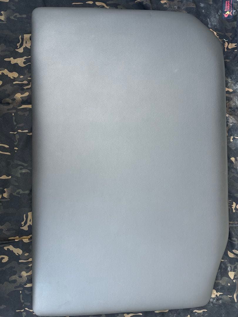 美品 ステップワゴンRP1からRP5 MGR製 ベッドキット　レザー40mm