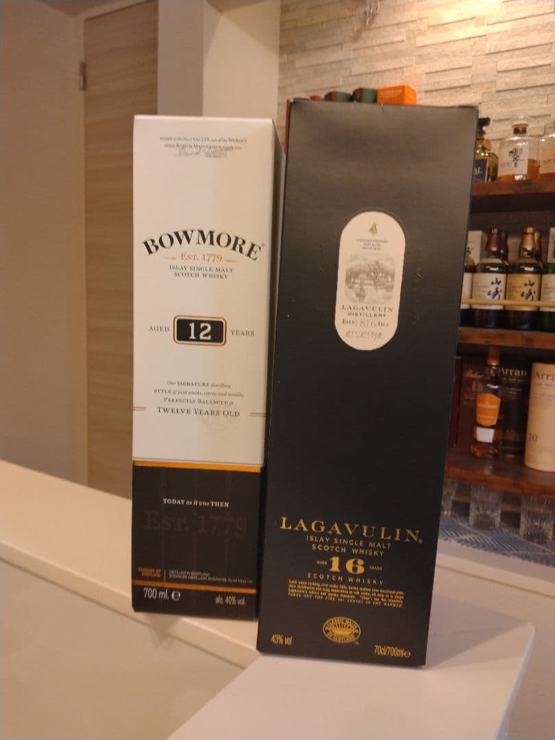 ラガヴーリン16年、ボウモア12年