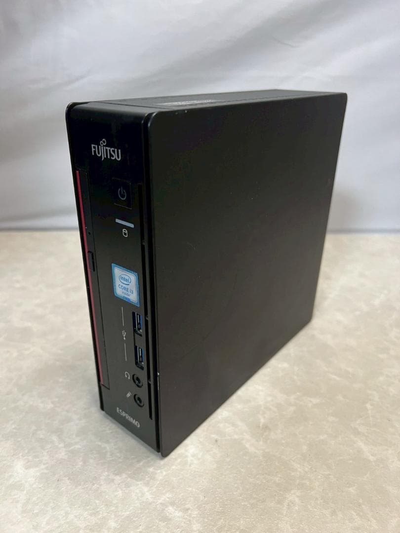 富士通 ウルトラスモールPC ESPRIMO Q556/P 05