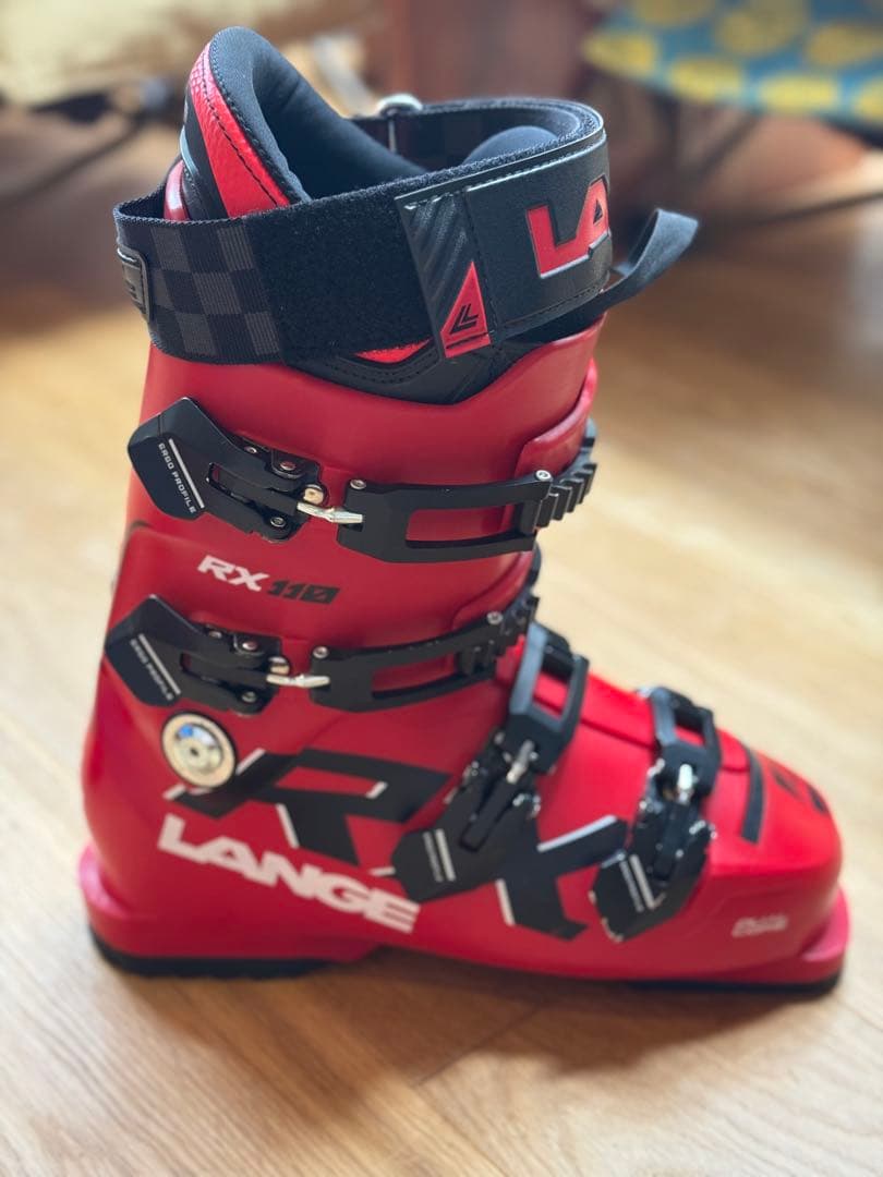 LANGE RX 110レッド スキー ブーツ