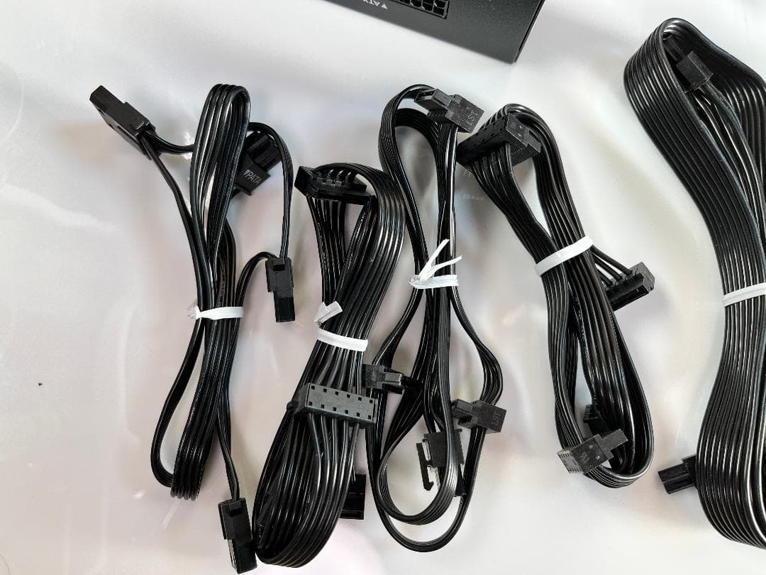 玄人志向 850W ゴールド KRPW-GA850W/90+ フルプラグイン