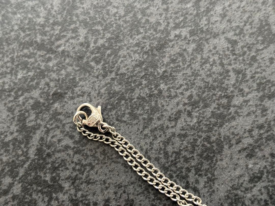 CHANEL シルバー ロゴペンダントネックレス
