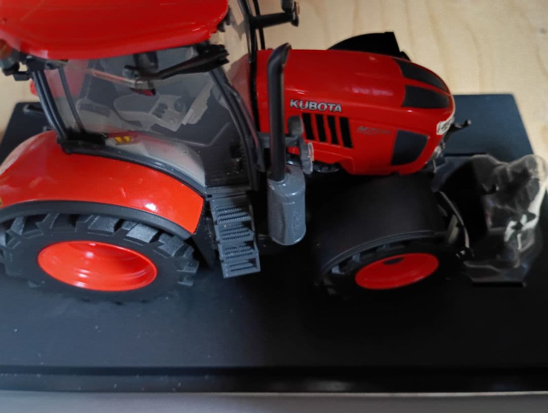 Kubota クボタ　トラクター　コンバイン　ミニチュア　セット 3台