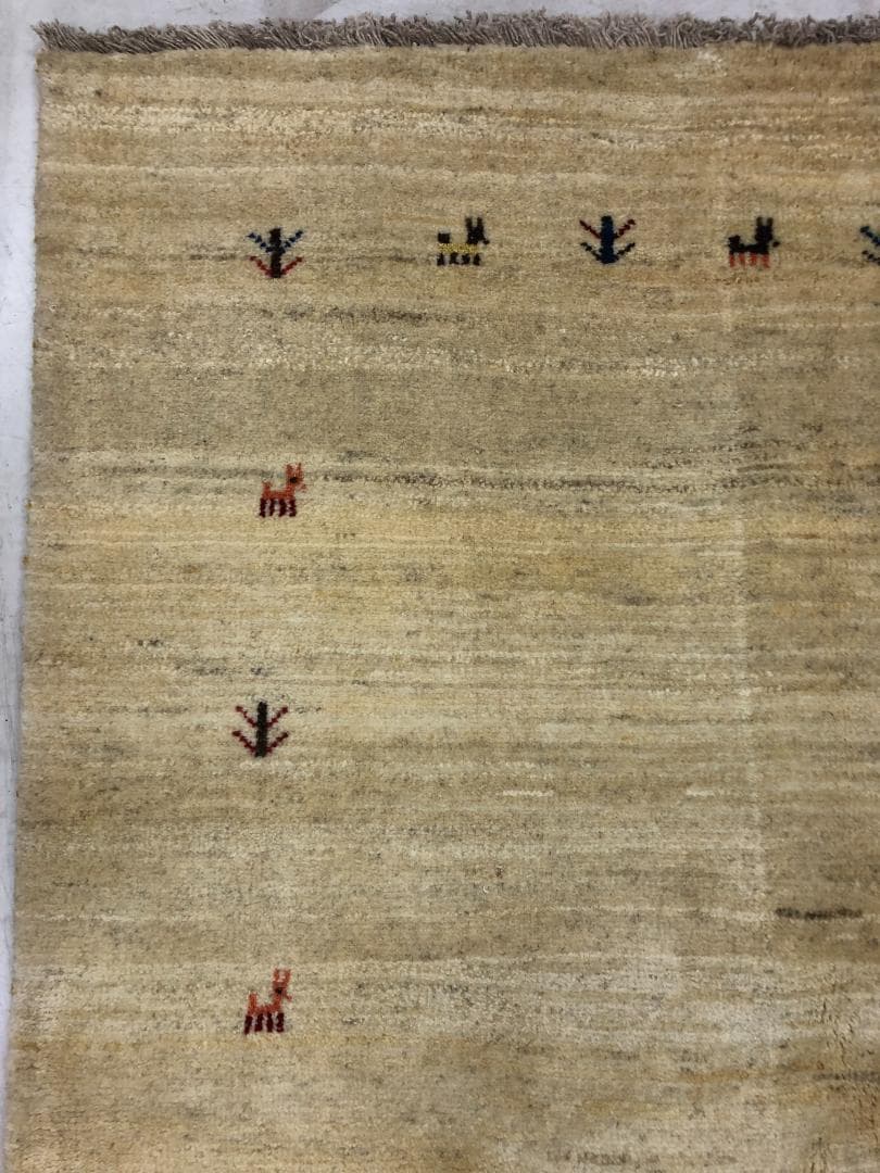 ケンケン様用　ギャベ イラン産 200×292 白 K-27