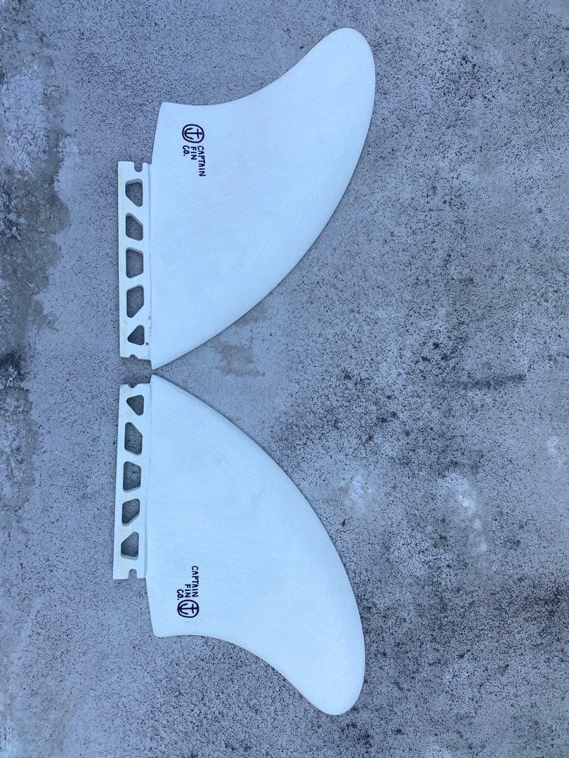 Captain Fin サーフボードフィン ツイン　キール