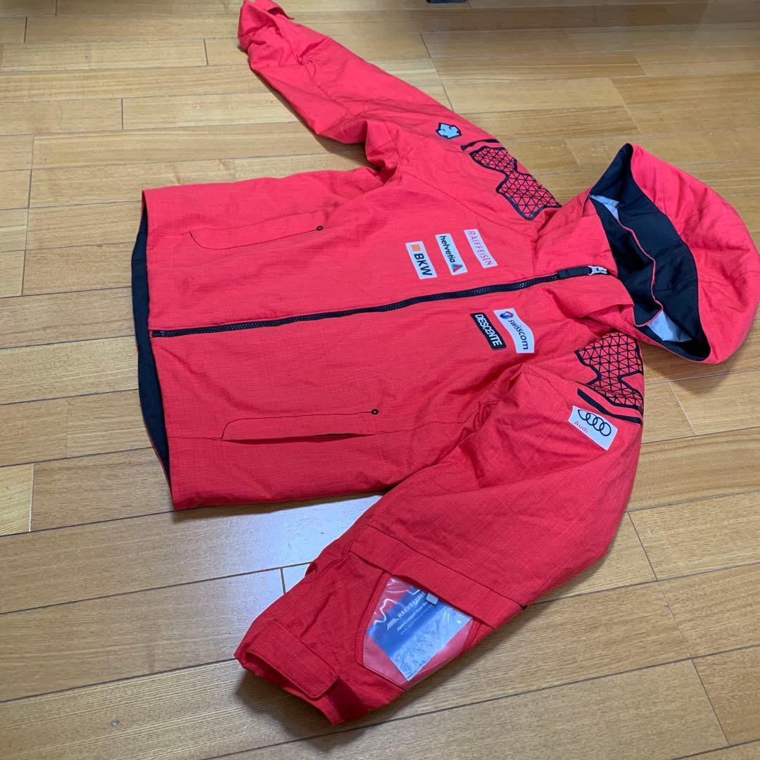 DESCENTE 子ども用スキーウェア 赤