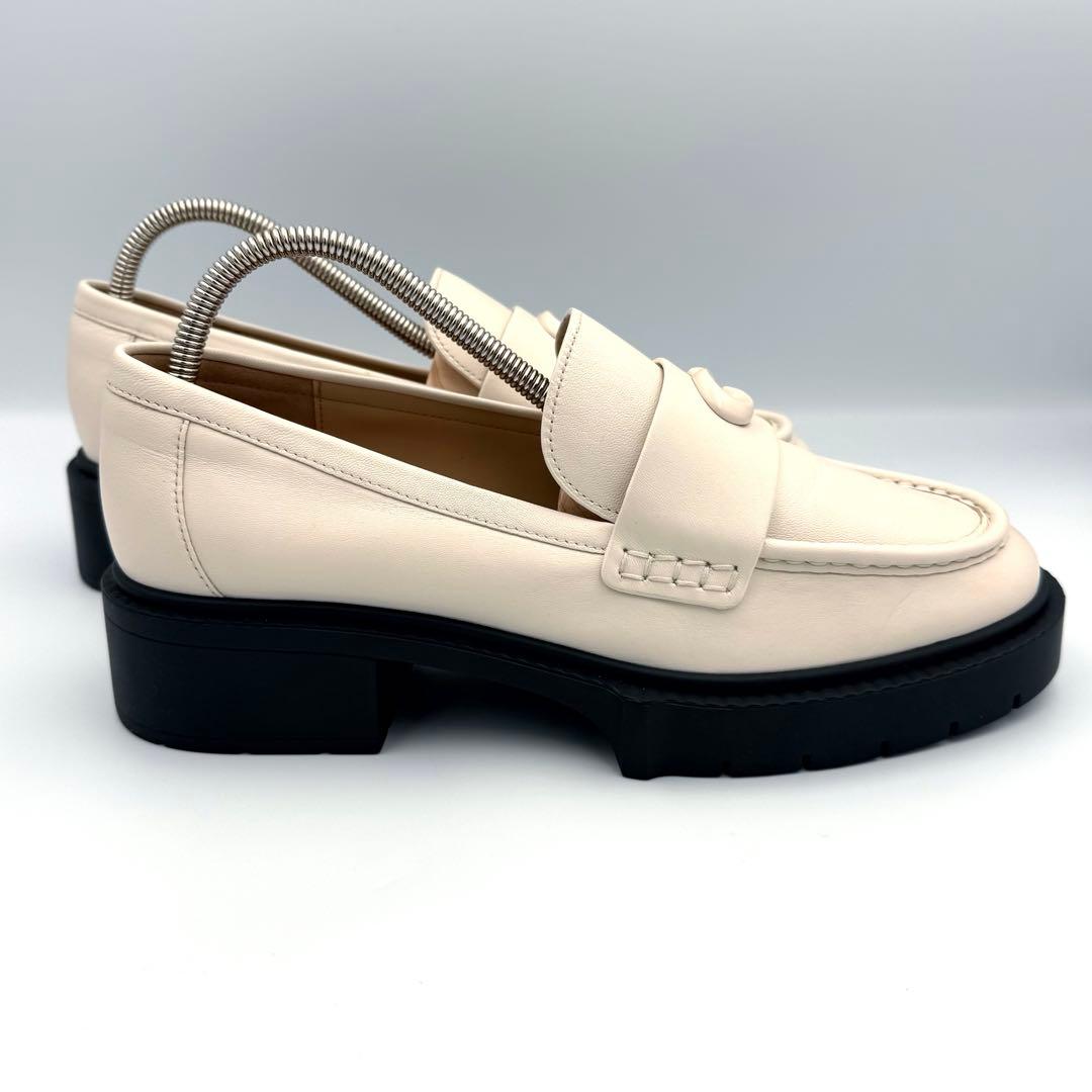 【極上品】COACH 厚底ローファー ホワイト レザー かわいい カジュアル系