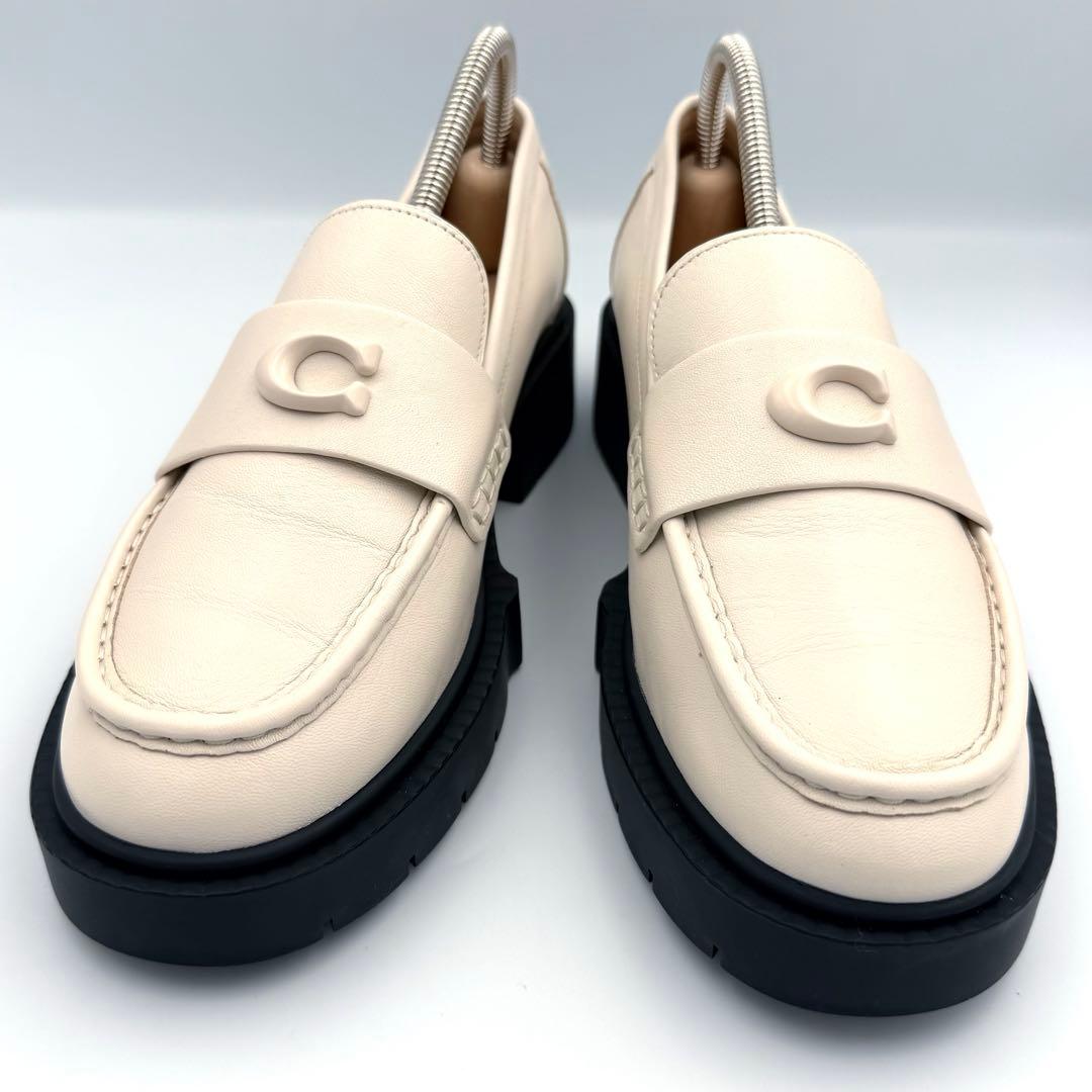 【極上品】COACH 厚底ローファー ホワイト レザー かわいい カジュアル系
