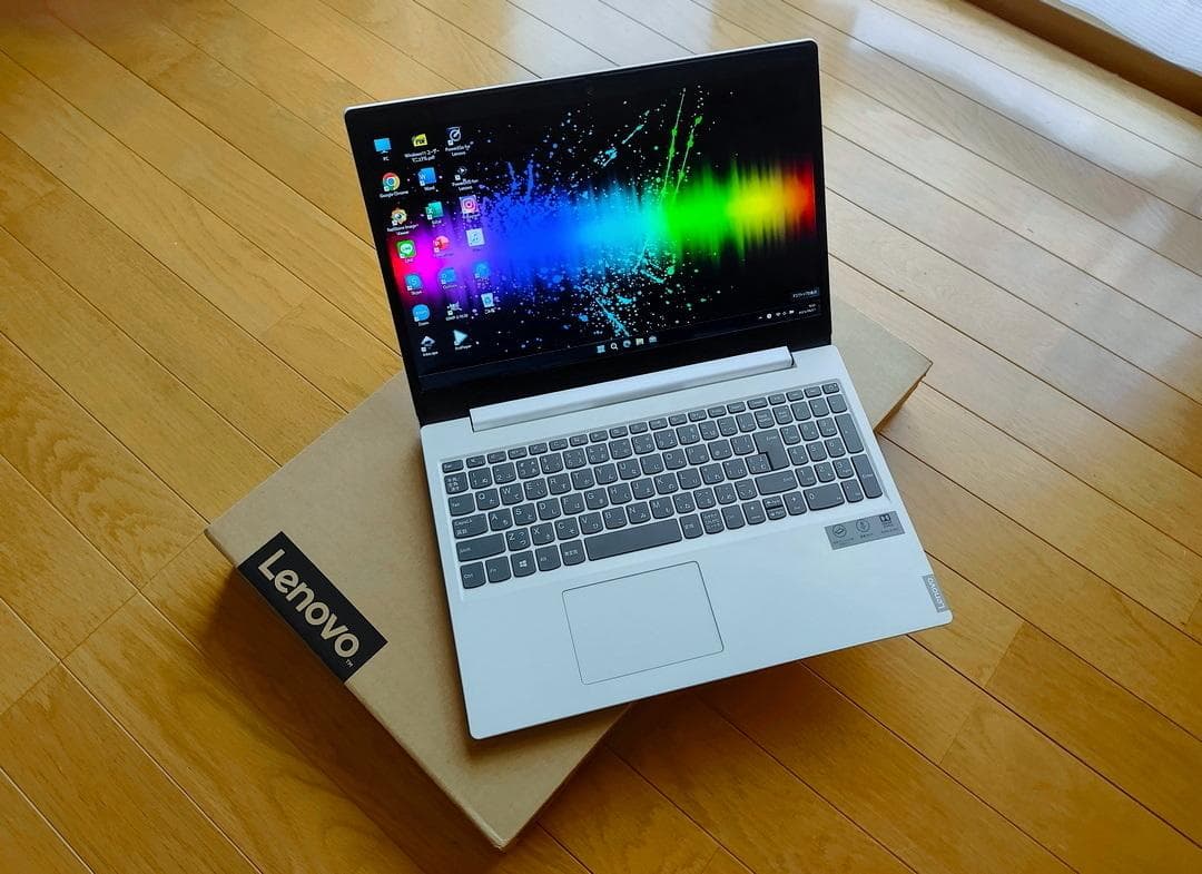 Lenovo Idiapad高スペックノートパソコン