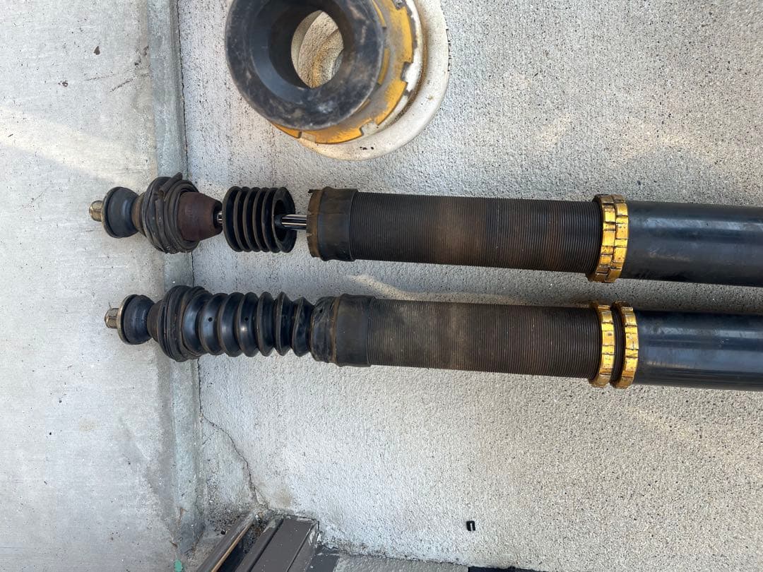 HKS ハイパーマックス　タイプX セレナ　c25 c26 車高調