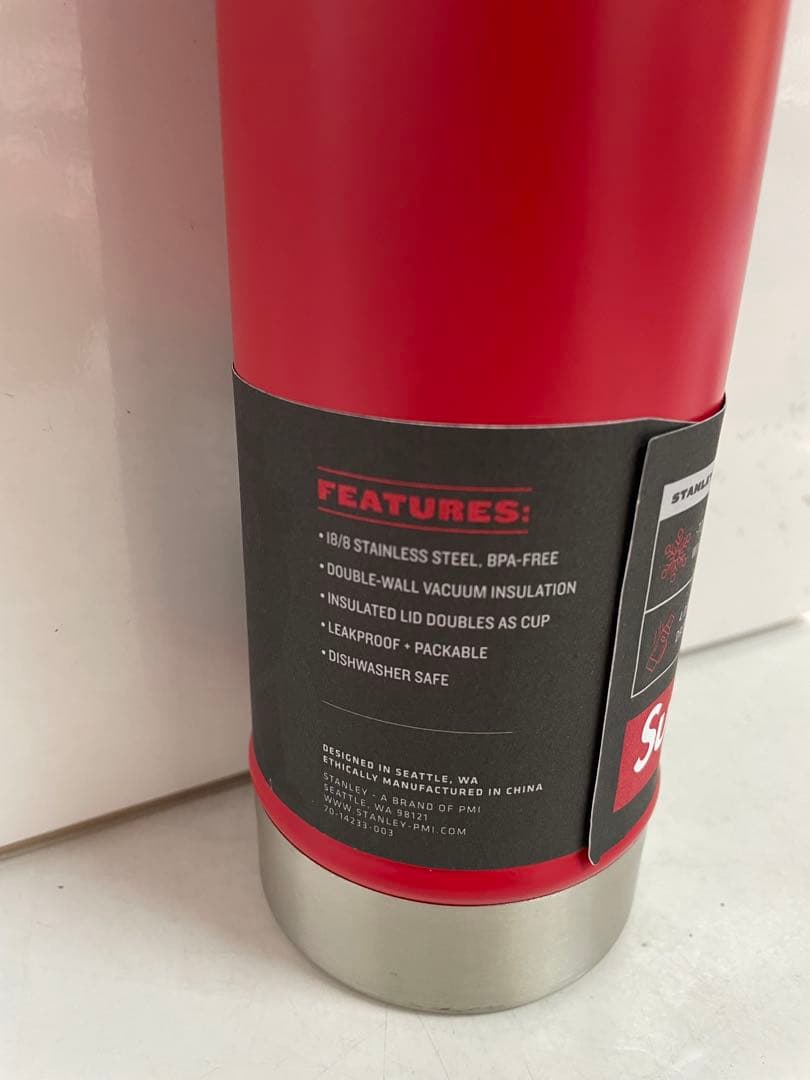 【全品最終値下げ中】 supreme Stanley 20 oz Bottle