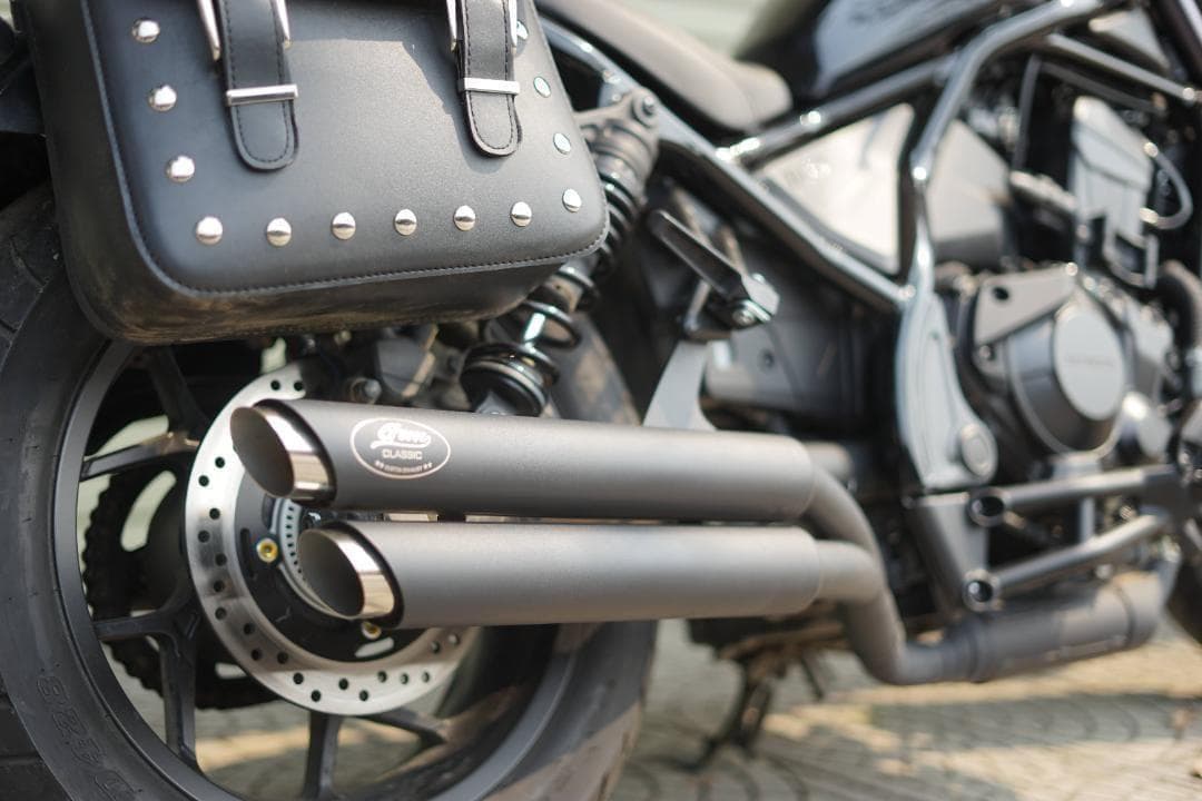 ホンダ レブル1100 マフラー Gem classicｘJavi Motor