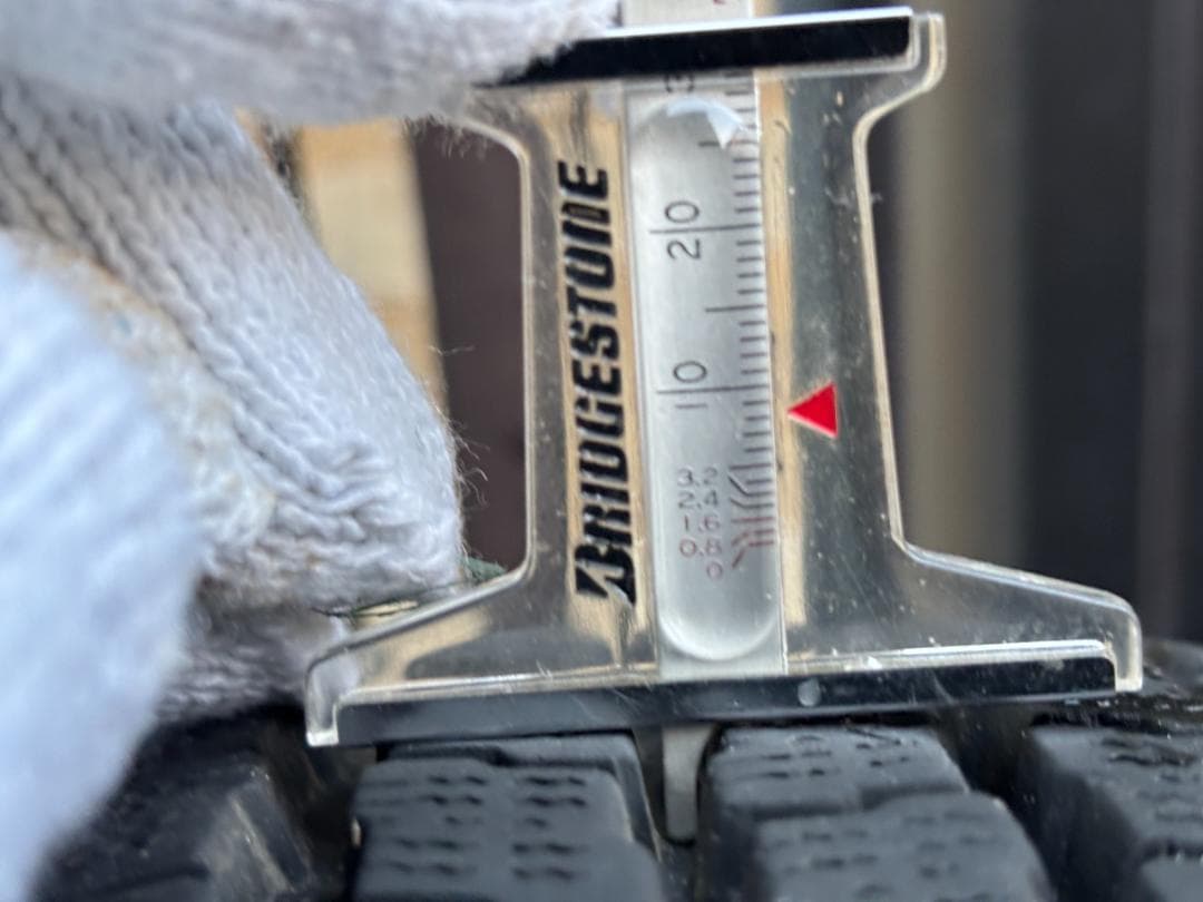 バリ山 Weds VICENTE 4本 iceGUARD 145/80R12