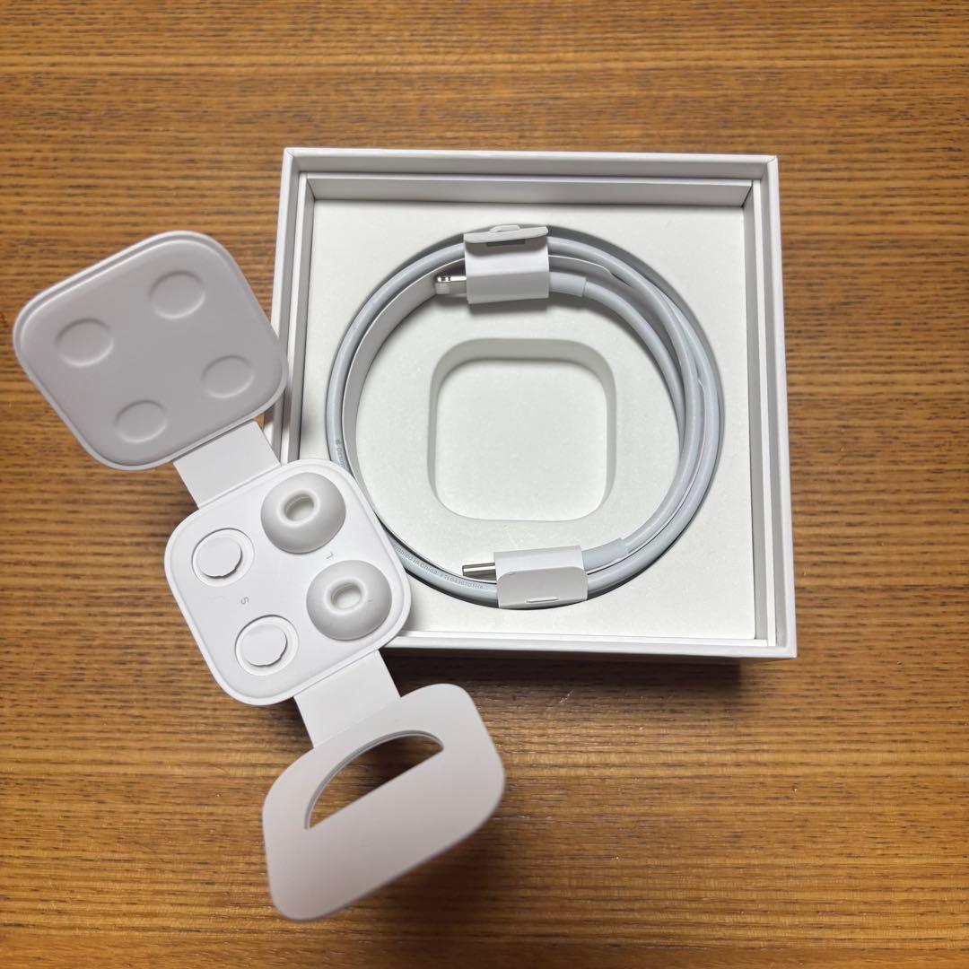 【ジャンク品】AirPods pro 第2世代（lightning） 箱付き