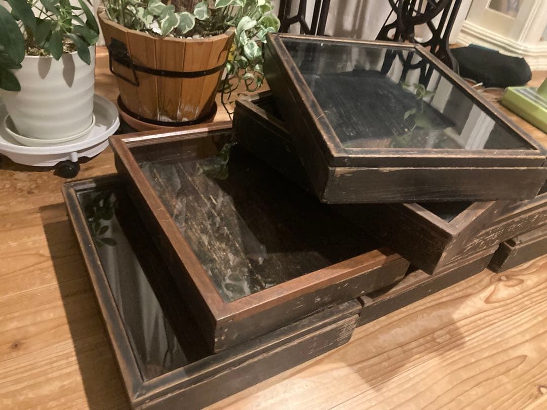 【まとめ買い歓迎】アンティーク　古い木製ガラスケース　お菓子ケース　収納箱　1台