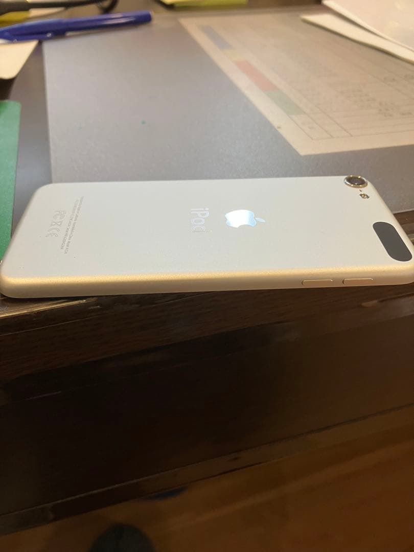 【新品ほぼ】iPod touch 第6世代 64G 美品