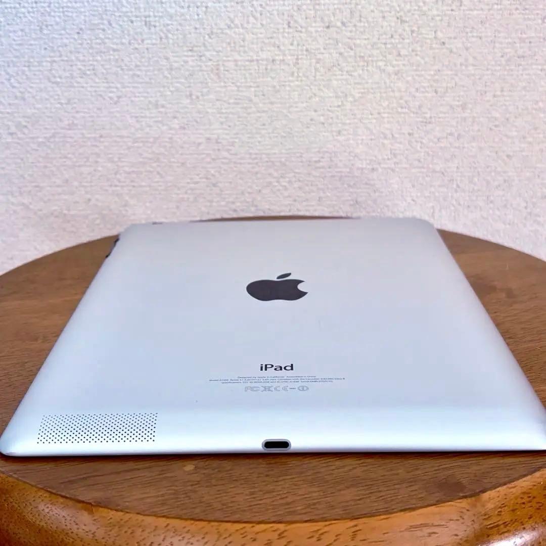 iPad 第4世代 128GB Wi-Fi ホワイト