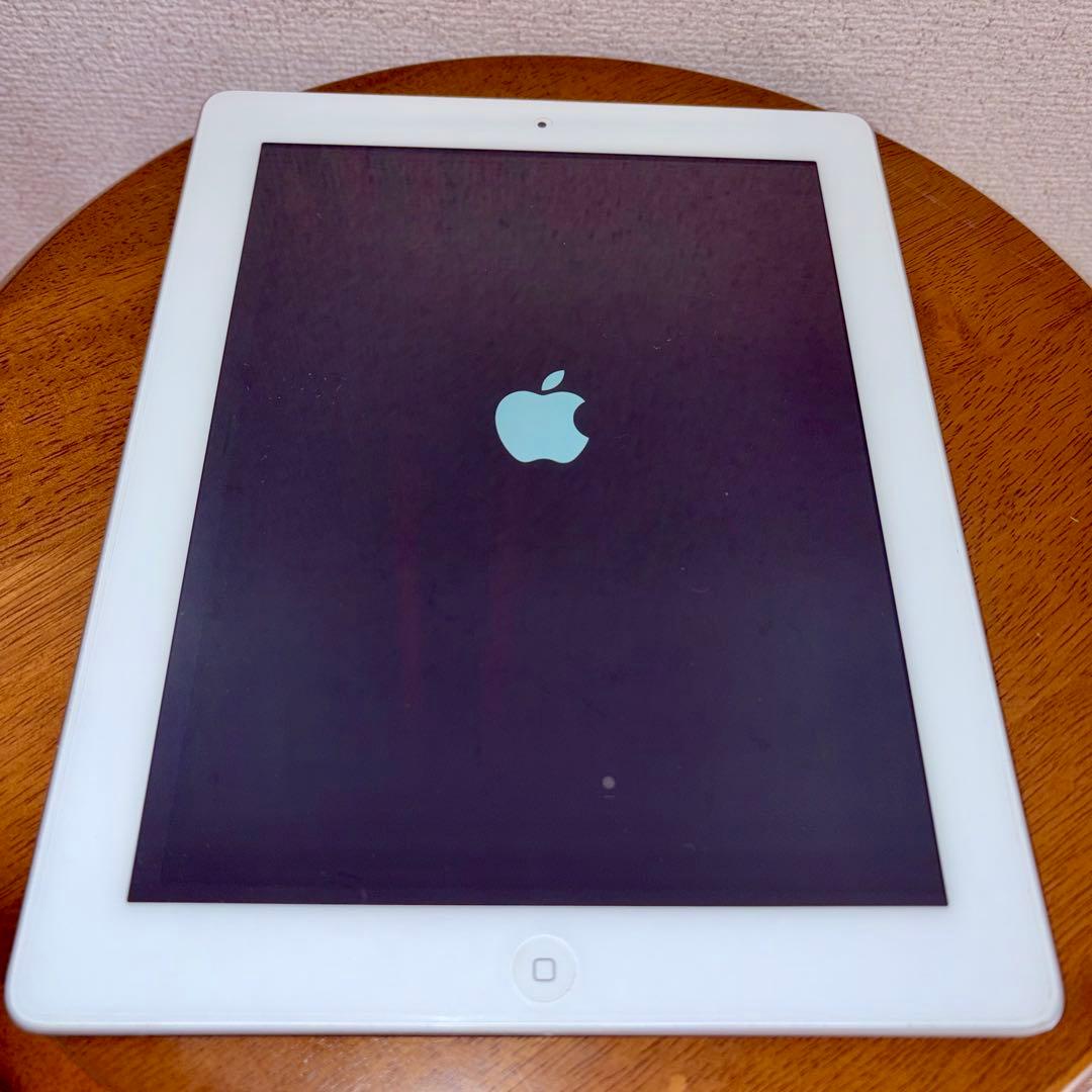 iPad 第4世代 128GB Wi-Fi ホワイト