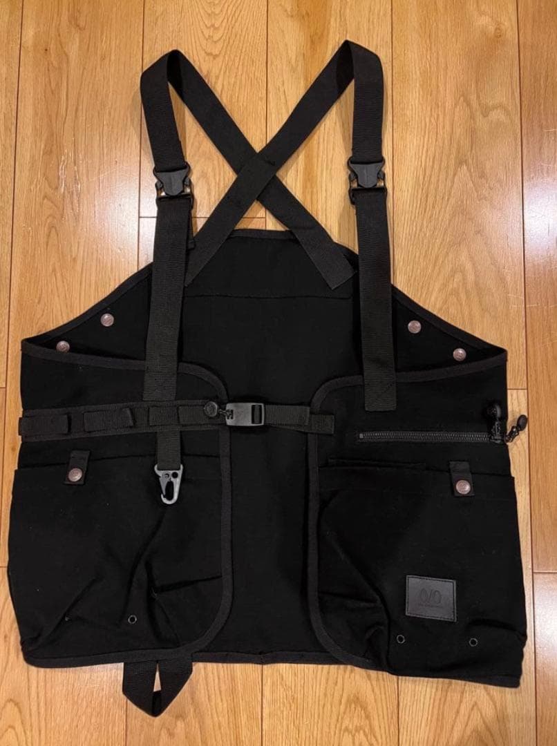 neru design works ネルベスト ネルデザインワークス ブラック