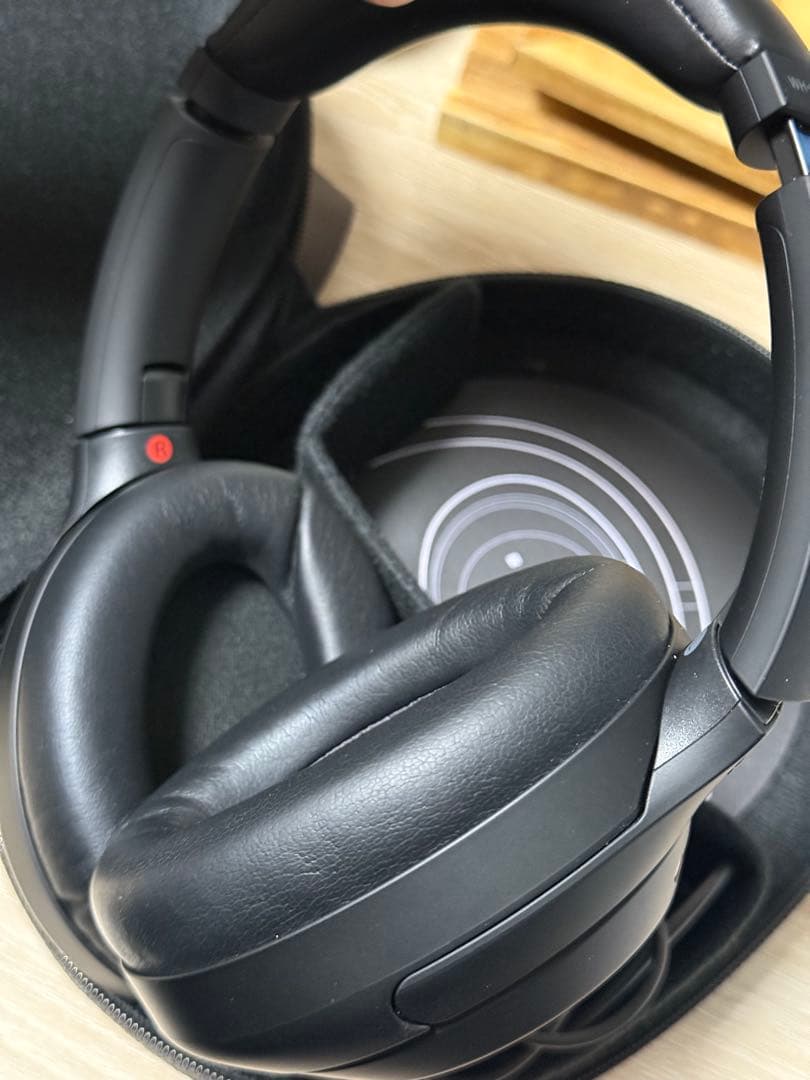 SONY WH-1000XM4ワイヤレスヘッドホン ブラック