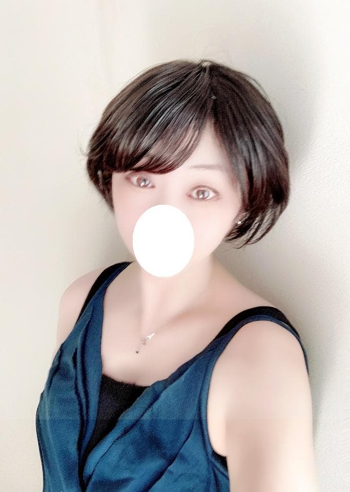 リネアストリア　人毛MIX「天使のブリティッシュショート」M　ブラック