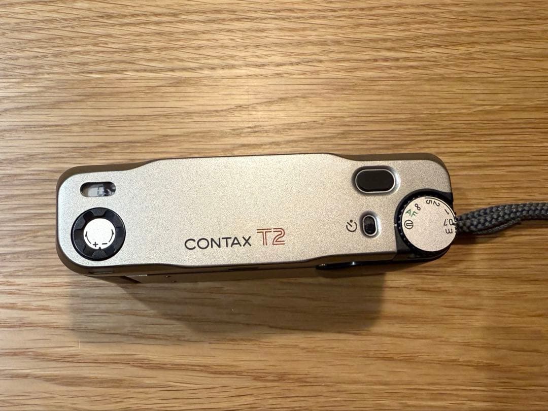 CONTAX T2 フィルムカメラ（中古・動作確認済み）