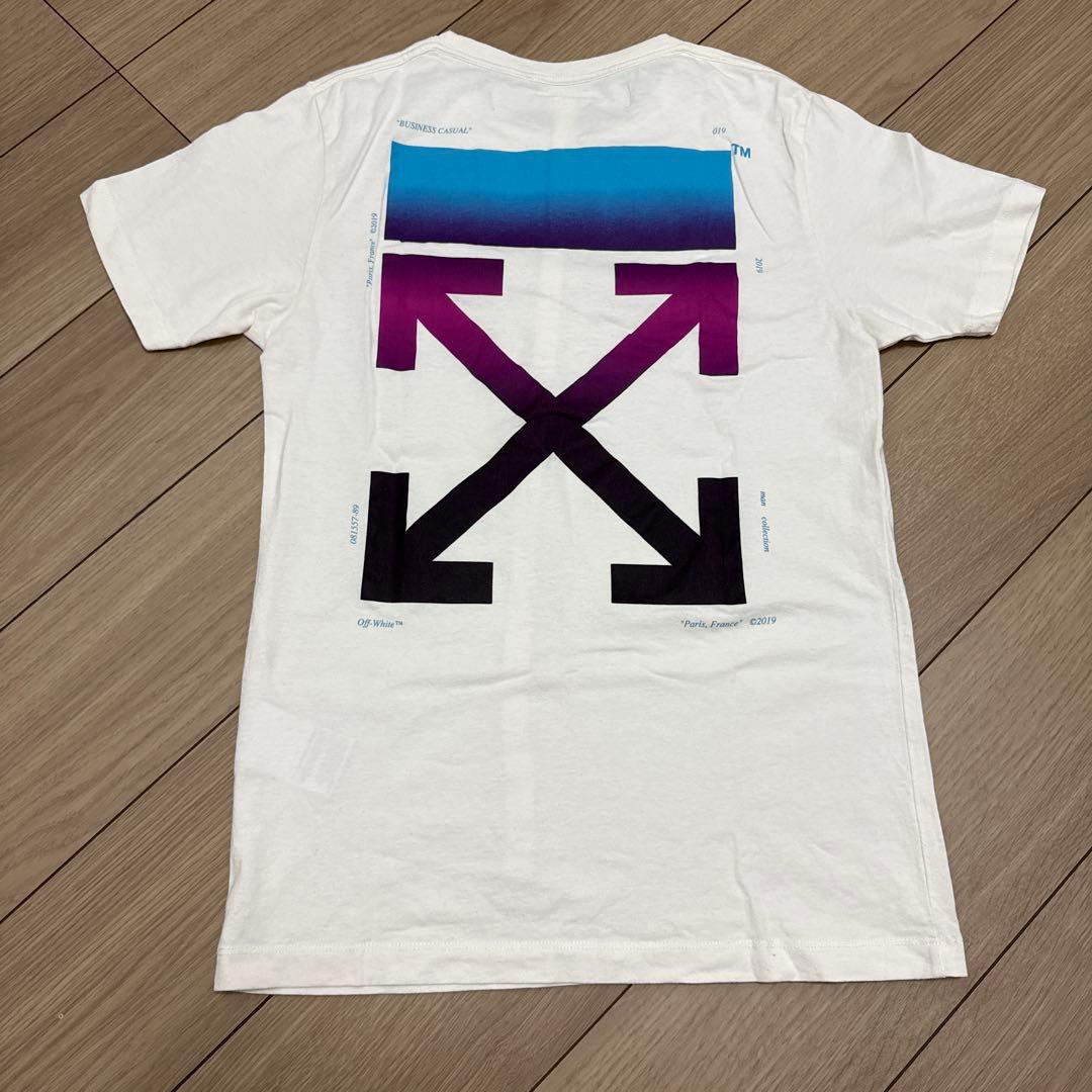 【美品】Off-White 2019 Tシャツ