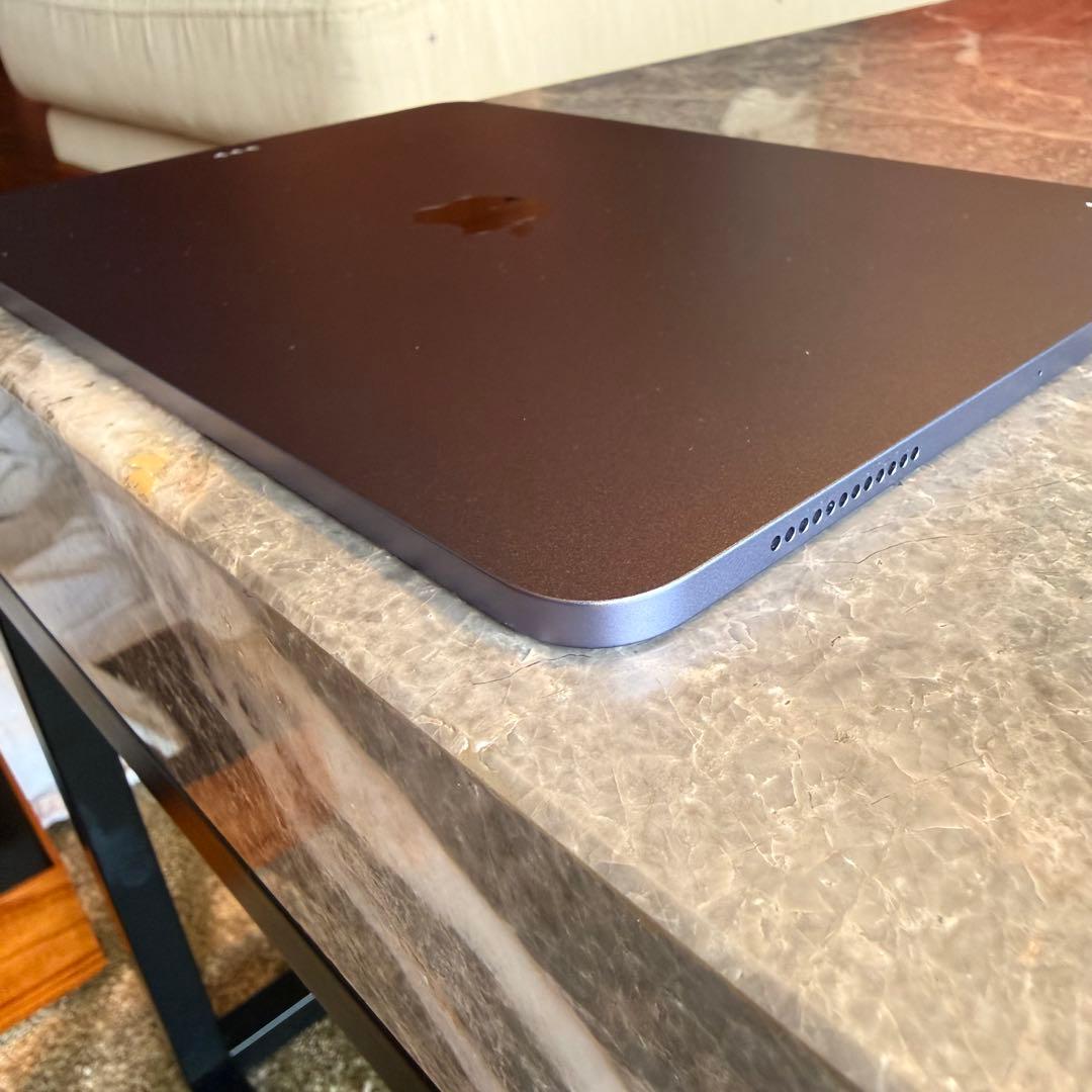 あああああ様 iPad Air 第5世代64GB パープルApple Penci