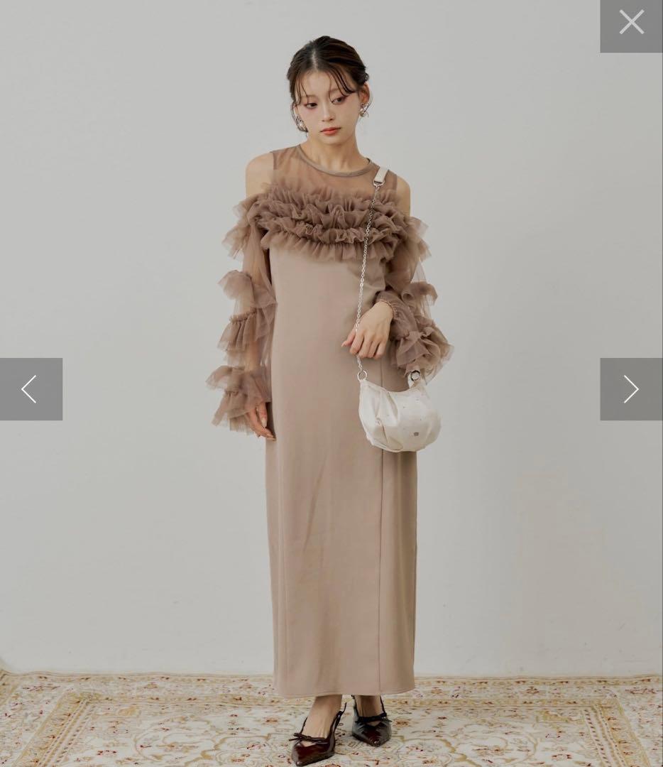 Chico フリルデザインタイトロングワンピース