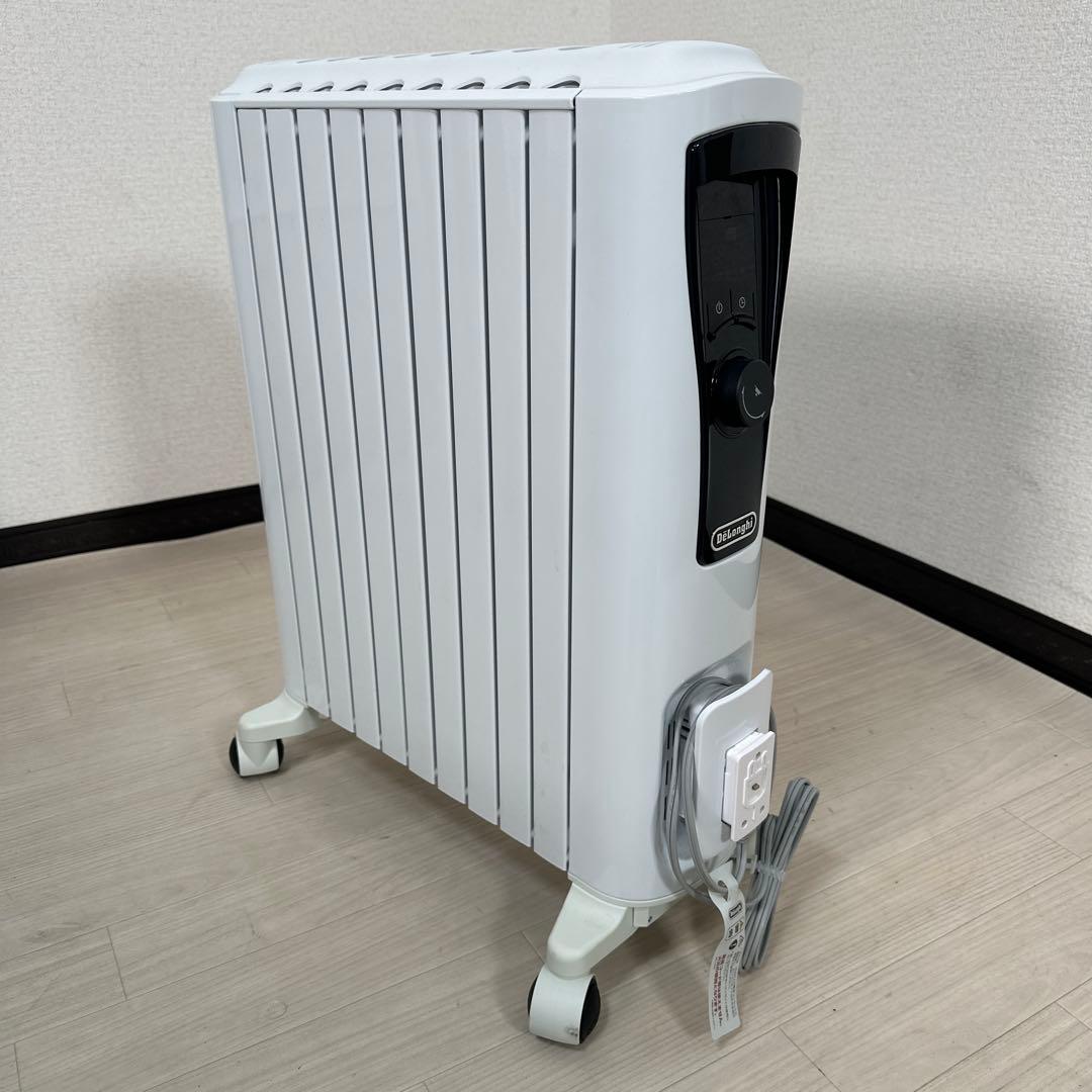 美品 デロンギ オイルヒーター RHJ65L0915 2022年 管理No.i1