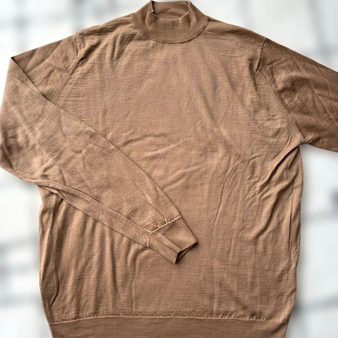 JOHN SMEDLEY メンズウールニット　モックネック　ブラウン