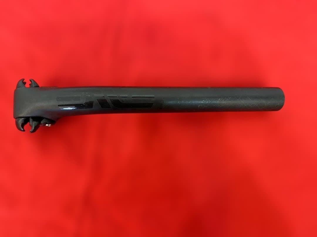 ENVE 　158グラム　高級カーボン　超軽量　27.2mm　シートポスト