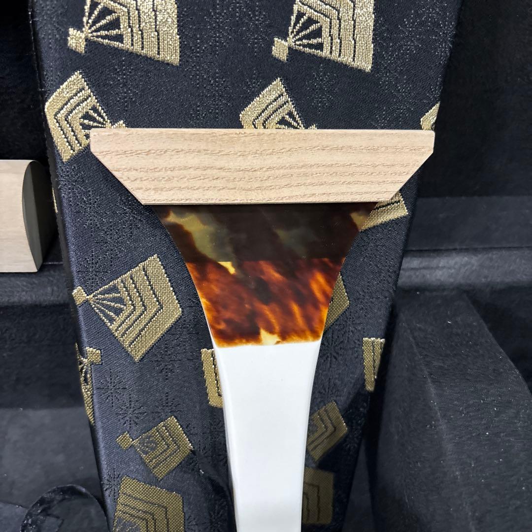 和楽器津軽三味線太棹　ケース付き（セット）