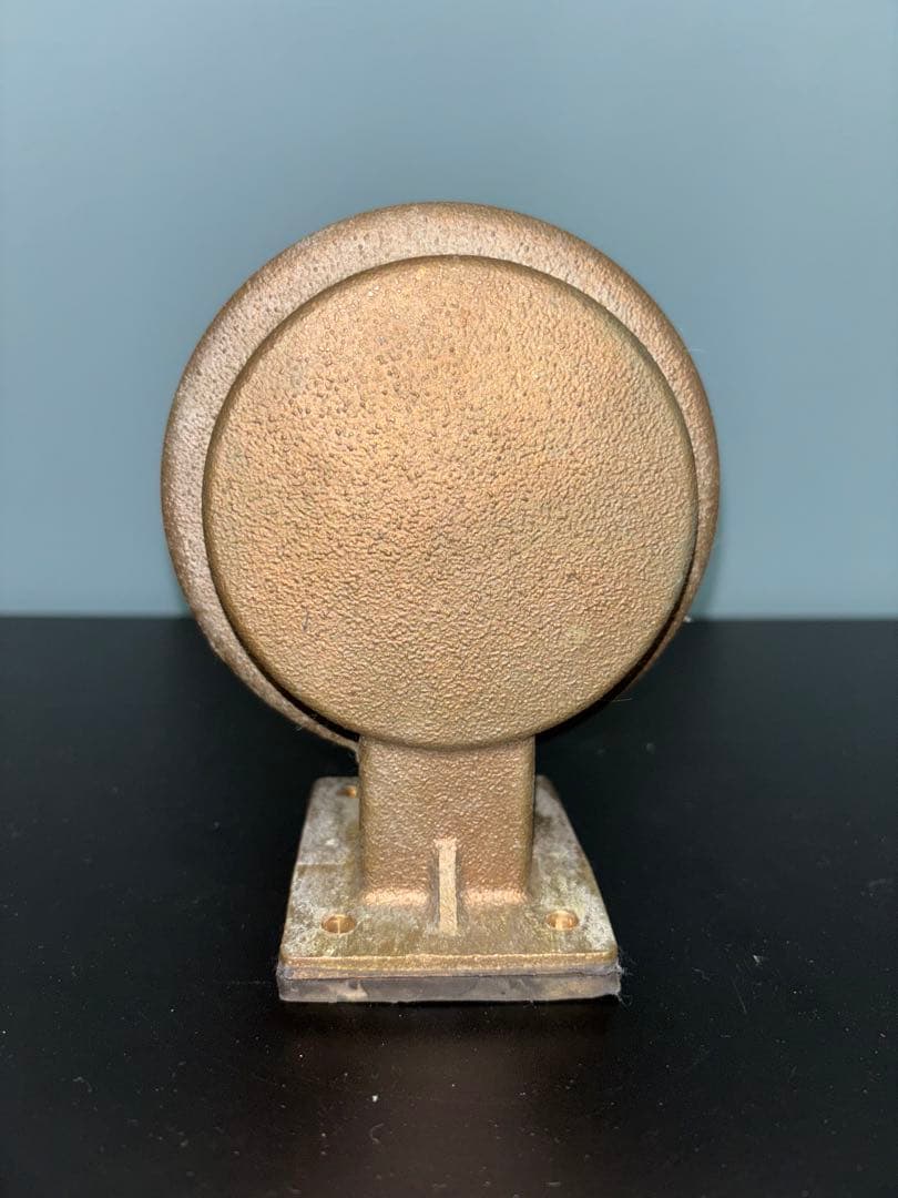 中古　松本船舶　マリンランプ　2号フランジ(ゴールド) 真鍮　LED電球付き　②