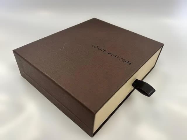 Louis Vuitton ブラック ケース