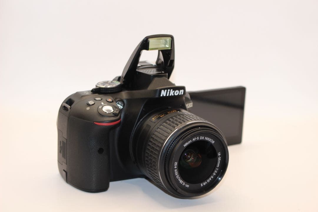 ★美品★Wi-Fi搭載★ Nikon D5300 自撮り 動画 画面回転　ニコン