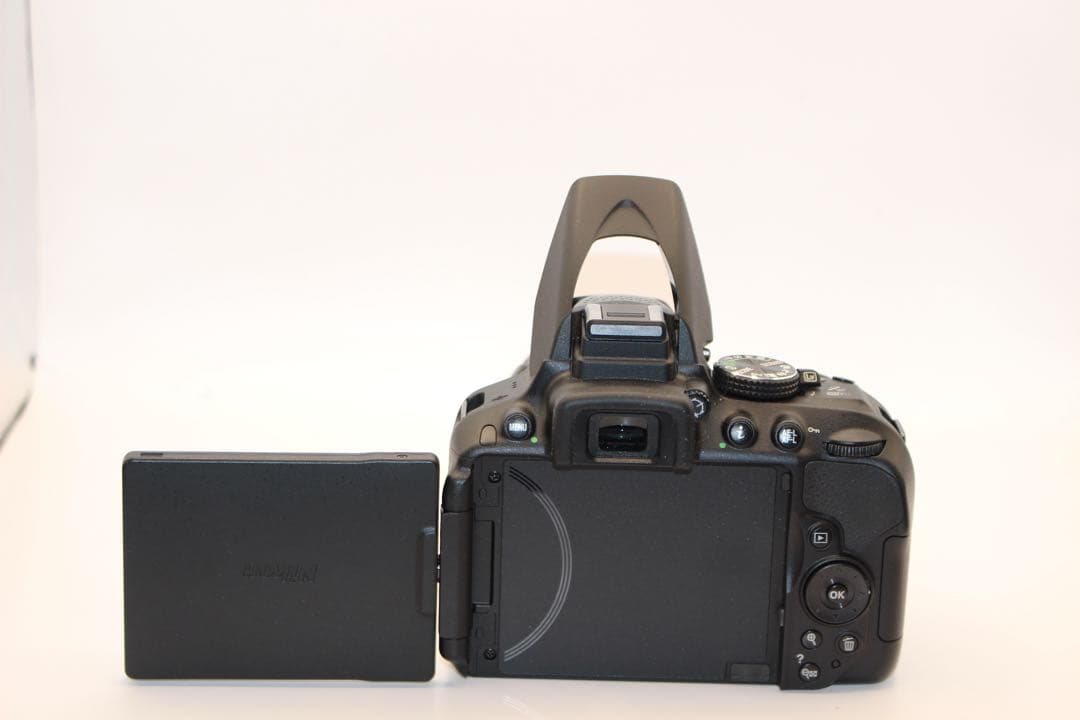 ★美品★Wi-Fi搭載★ Nikon D5300 自撮り 動画 画面回転　ニコン