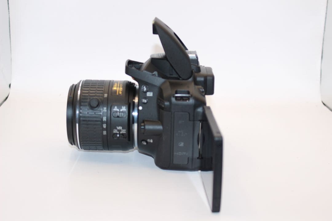 ★美品★Wi-Fi搭載★ Nikon D5300 自撮り 動画 画面回転　ニコン