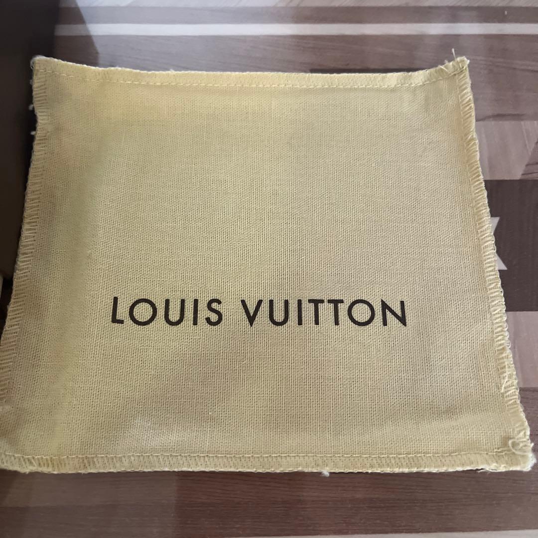 激レア ルイヴィトン モノグラムマルチカラー ノワール ポルトモネコージー 財布