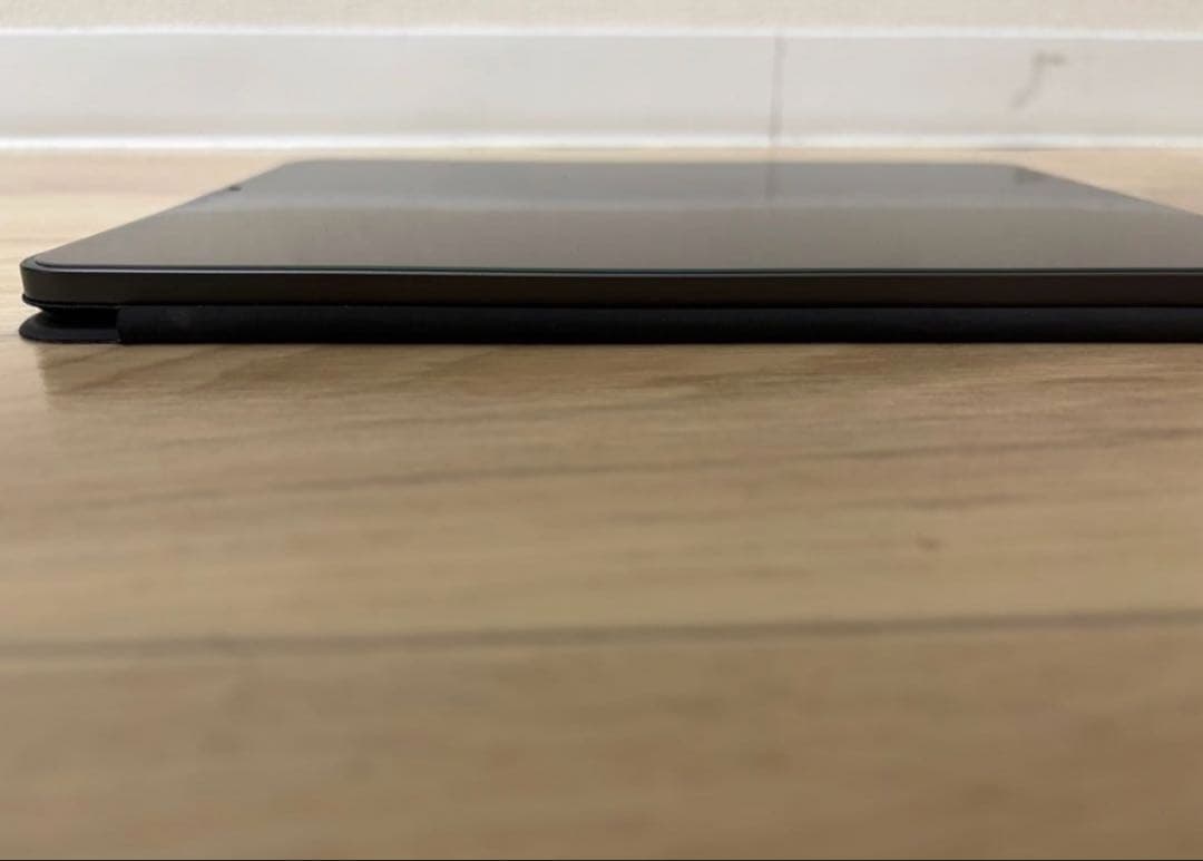 ipad Air 第4世代 本体 ケース付き