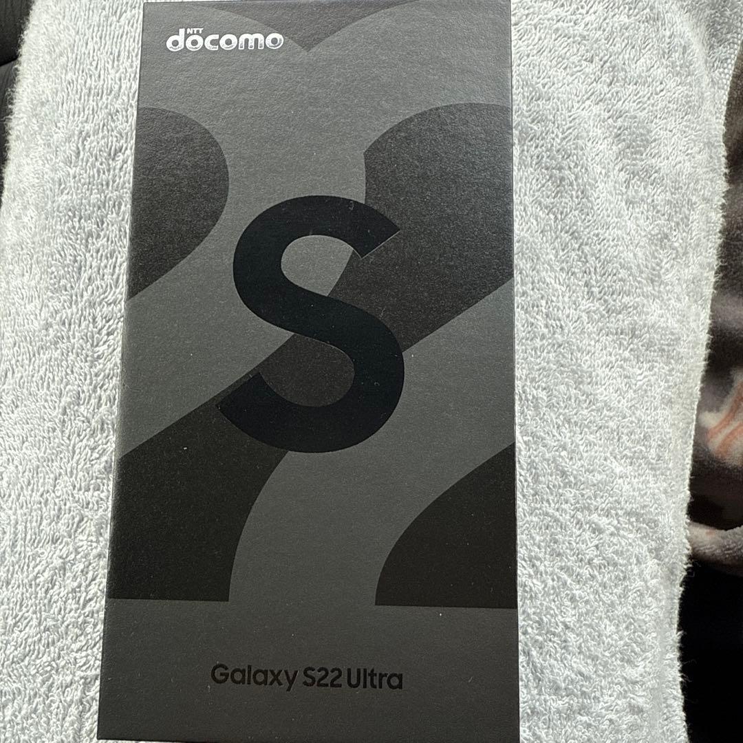 スマートフォン本体 galaxy S22 ultra docomo 256GB