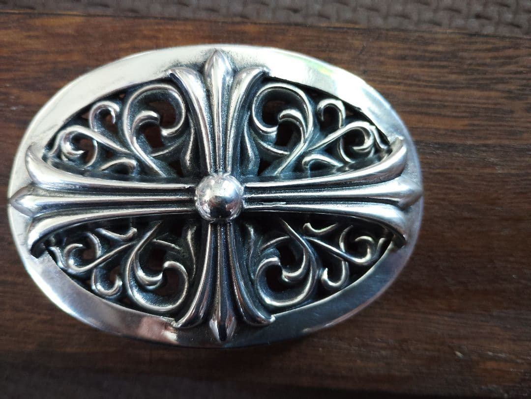 オーバルクロスバックル　CHROME HEARTS好きに