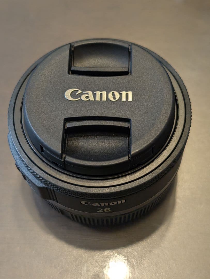 RF28mm F2.8 STM レンズ